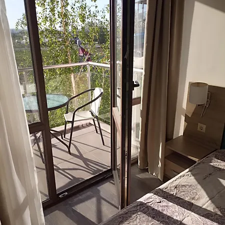 公寓 едностаен удобен в слънчев брят, комплекс тарсис нова 阳光海滩