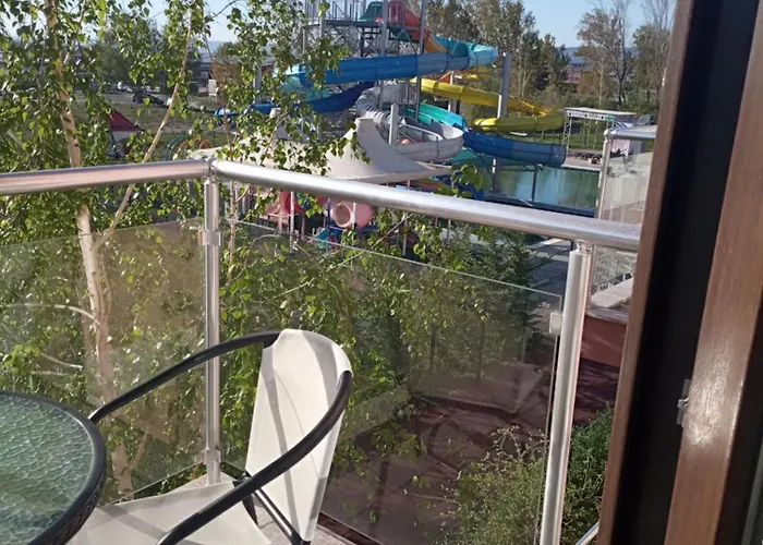 едностаен удобен в слънчев брят, комплекс тарсис нова