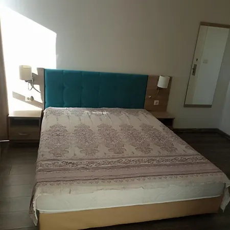 едностаен удобен в слънчев брят, комплекс тарсис нова Apartment *